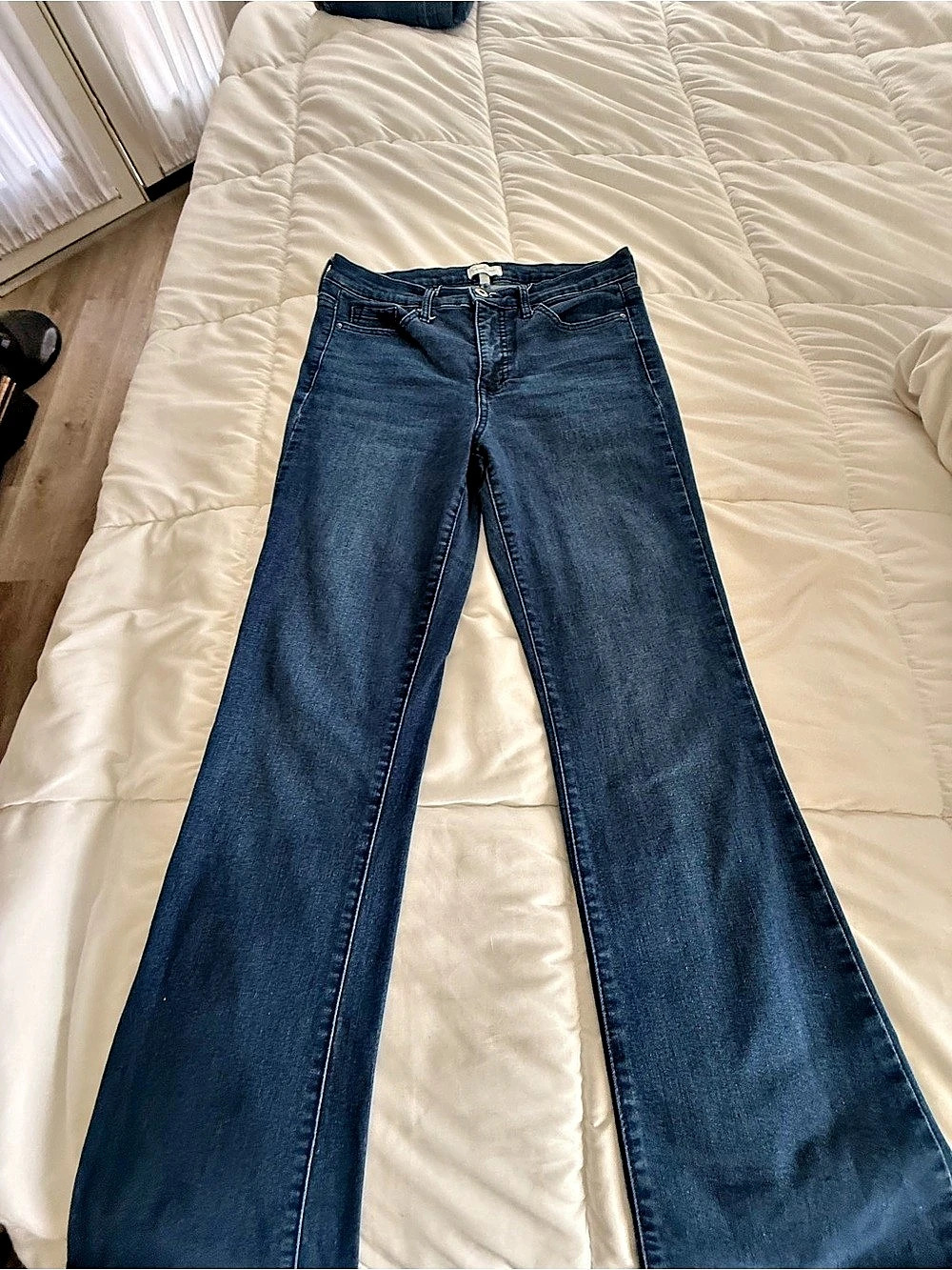 Jessica Simpson Adored High Rise Flare Jeans Flare Jeans in Blue Waist 8/29 Like